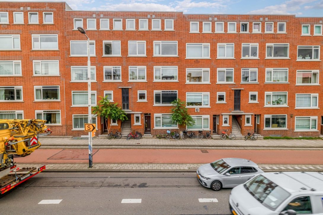 6-huone talo & omakotitalo – 101 m²
