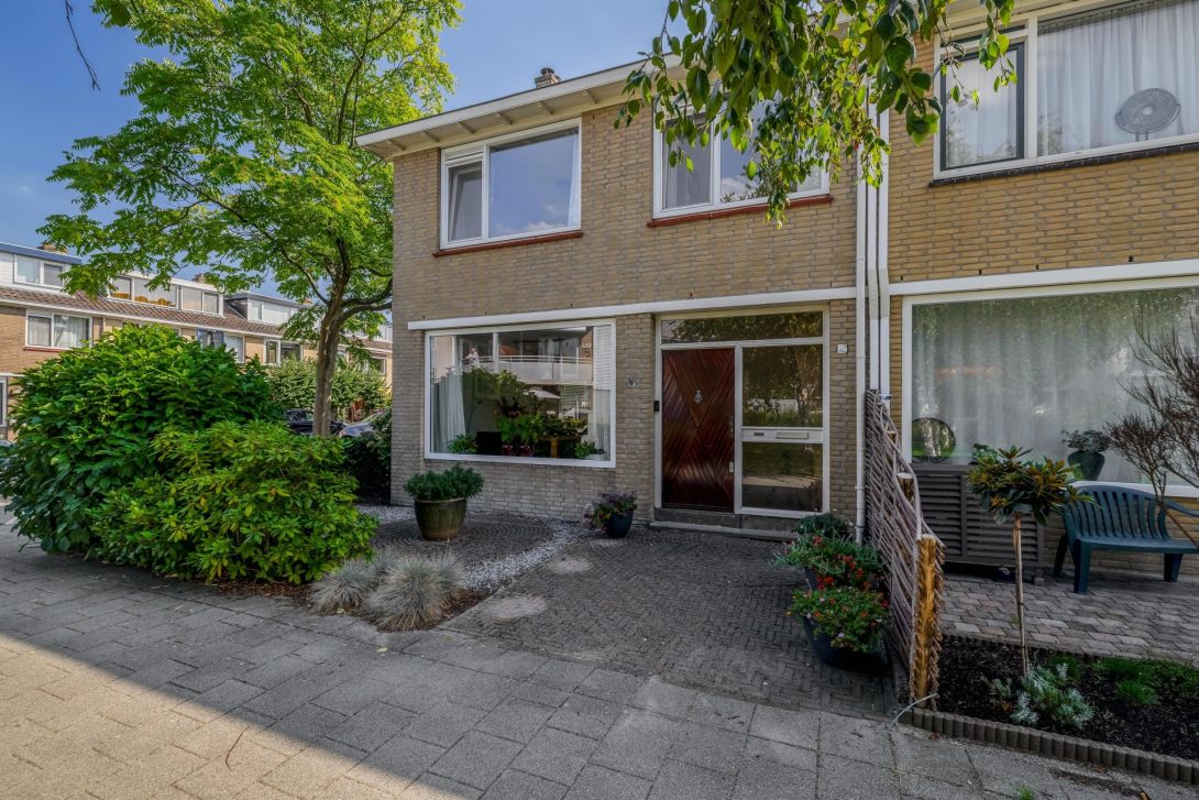 5-huone talo & omakotitalo – 114 m²